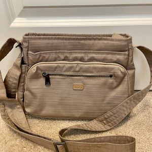 Lug - Infinity Shimmy bag